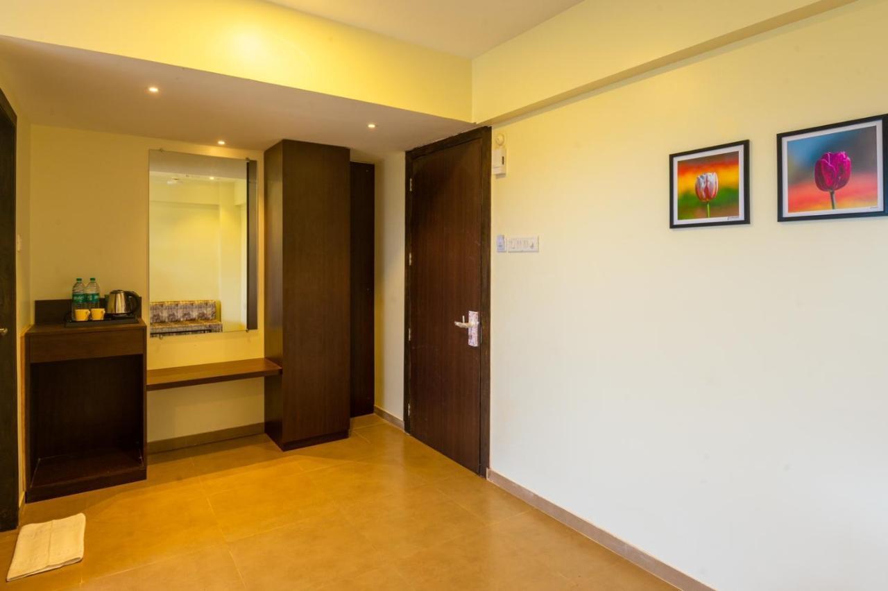 Chinar Woods Resort Dāpoli المظهر الخارجي الصورة